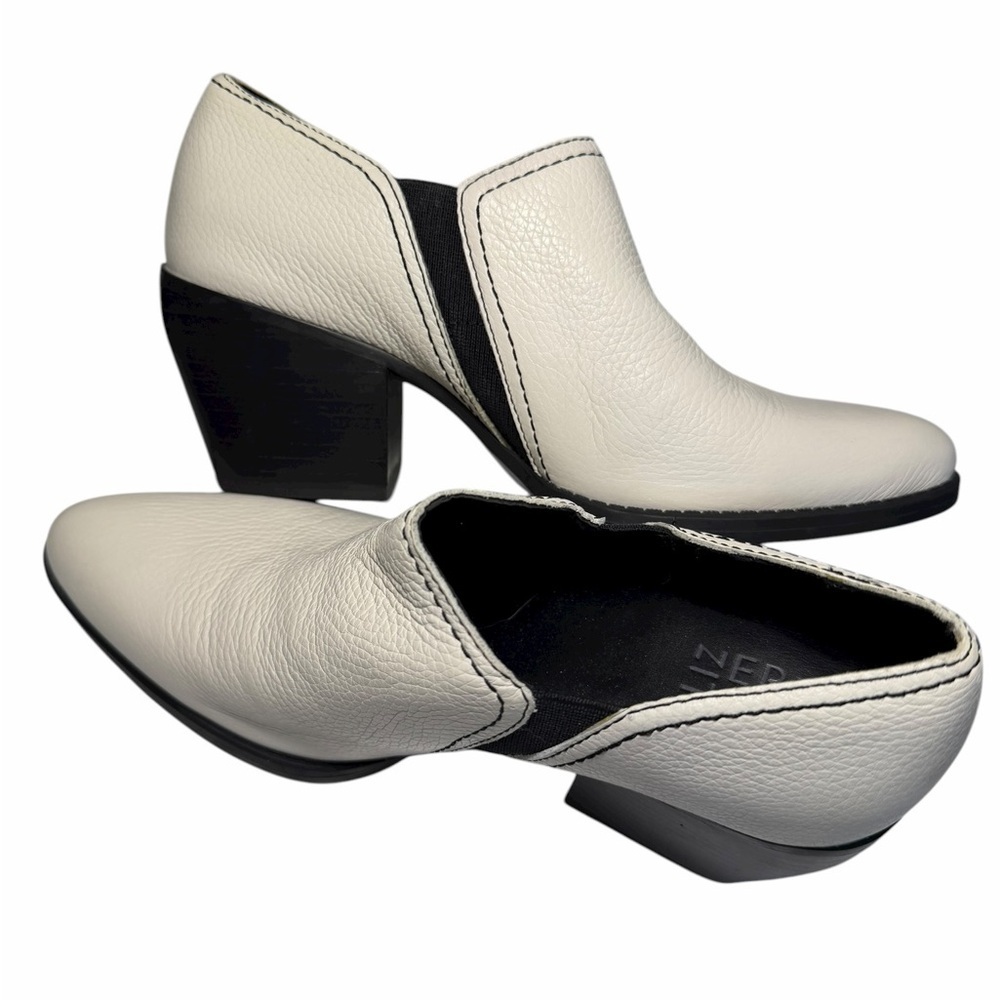 Naturalizer Cream Leather Womens  Pointed Toe Boots Sz 6.5